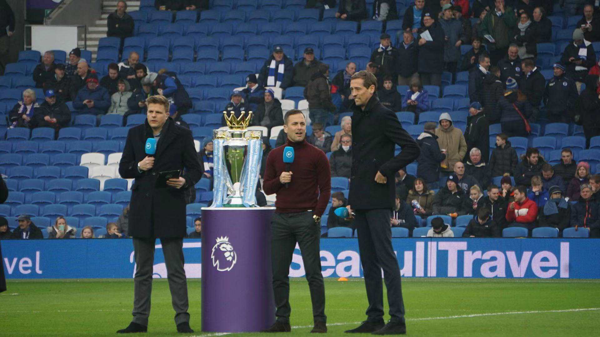 中同样至关 中同样至关