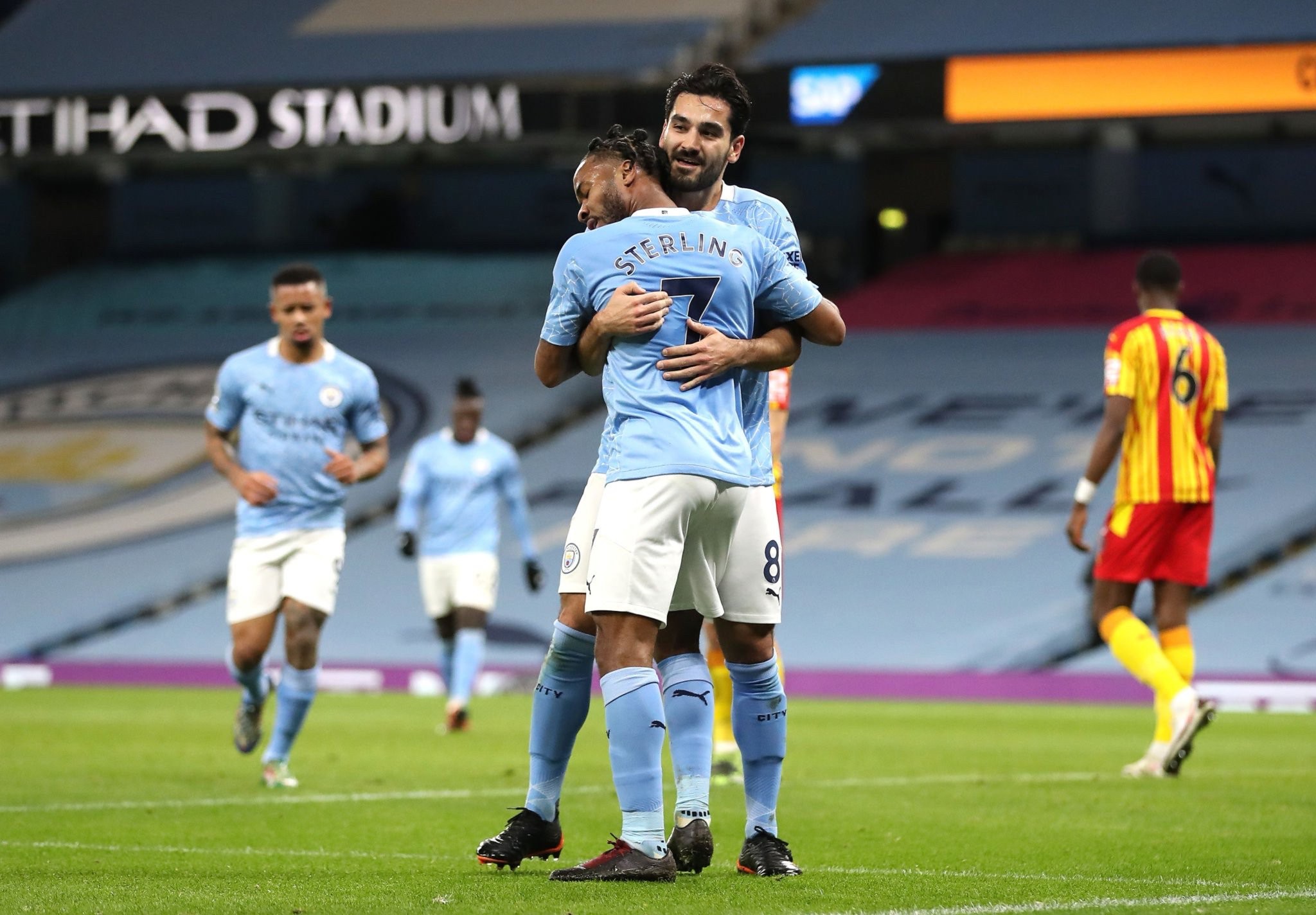 们的成年队 们的成年队